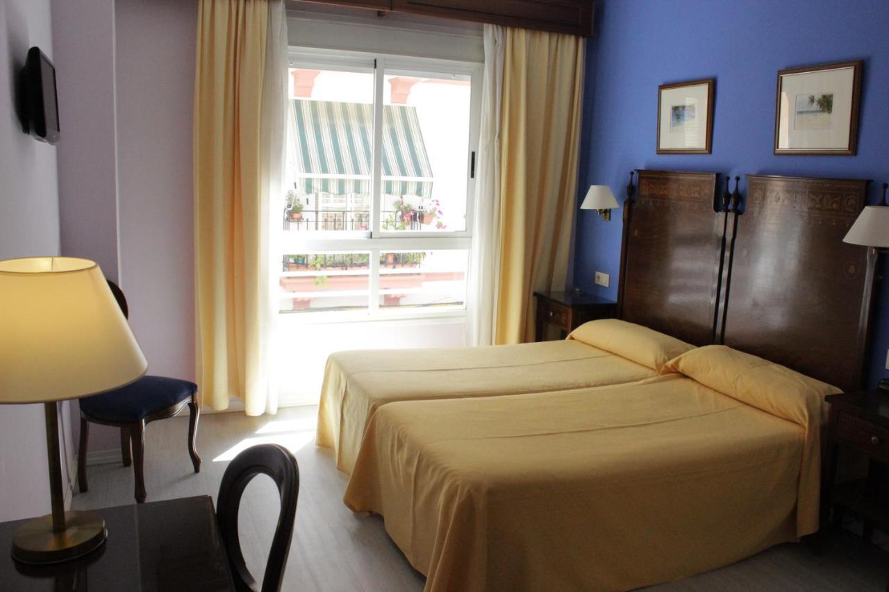 Caces Hotel Iberia Plaza America מראה חיצוני תמונה
