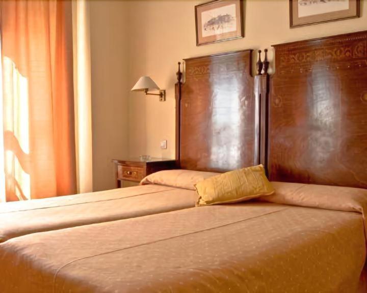 Caces Hotel Iberia Plaza America מראה חיצוני תמונה