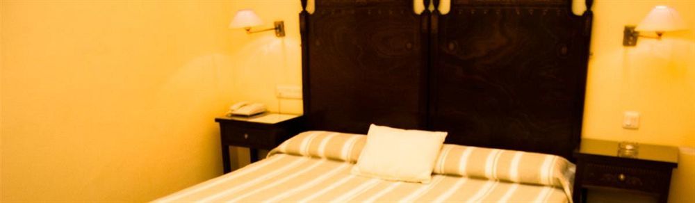 Caces Hotel Iberia Plaza America מראה חיצוני תמונה