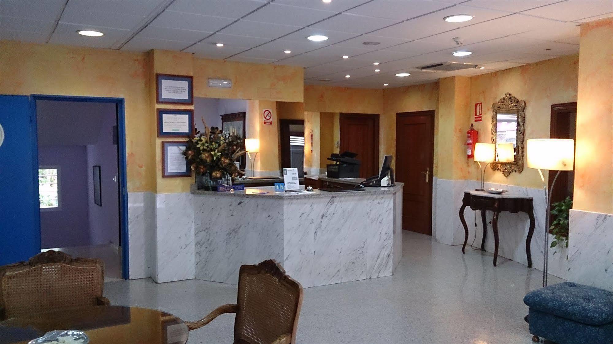Caces Hotel Iberia Plaza America מראה חיצוני תמונה