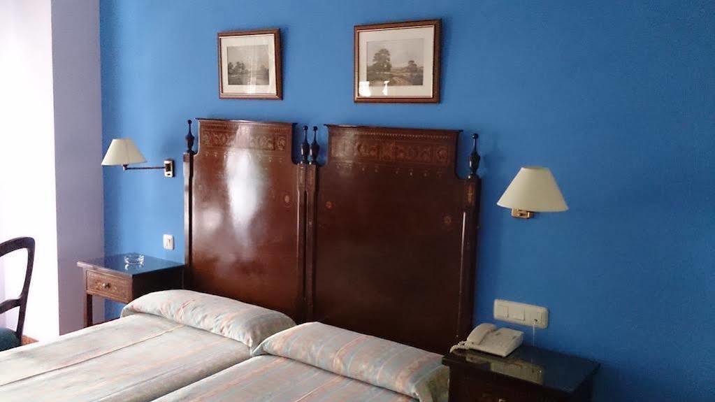 Caces Hotel Iberia Plaza America מראה חיצוני תמונה
